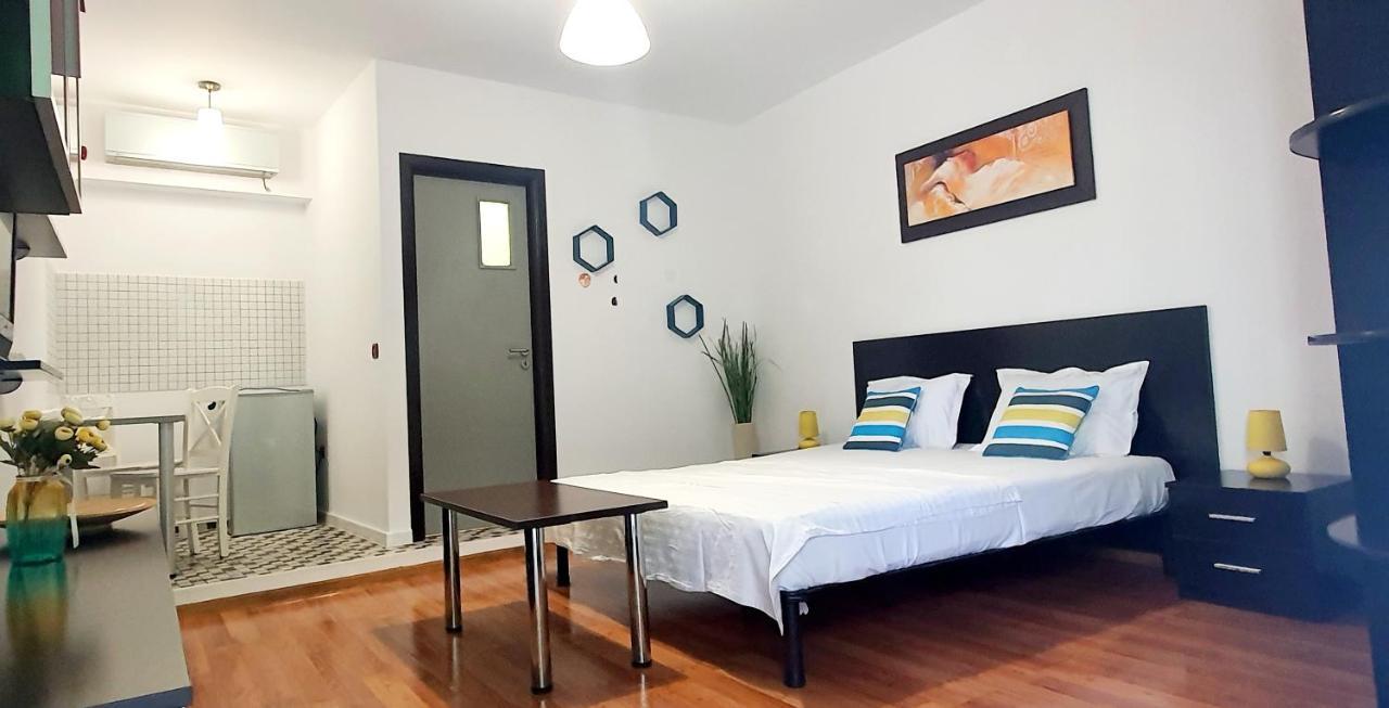 Vila Sia Bukarest Exteriör bild