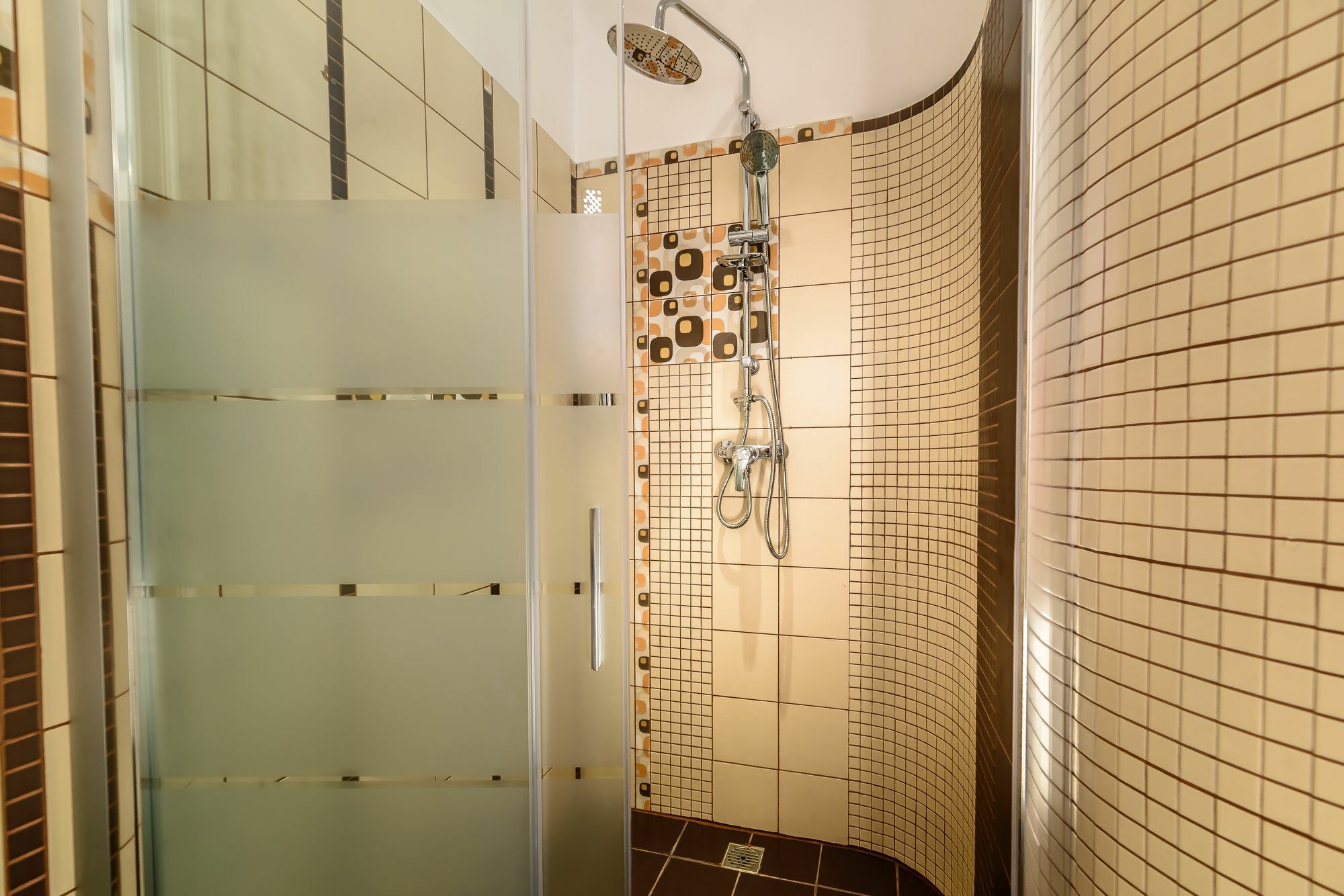 Vila Sia Bukarest Exteriör bild