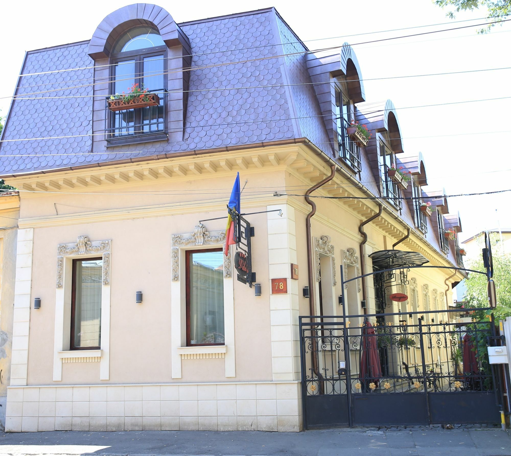 Vila Sia Bukarest Exteriör bild
